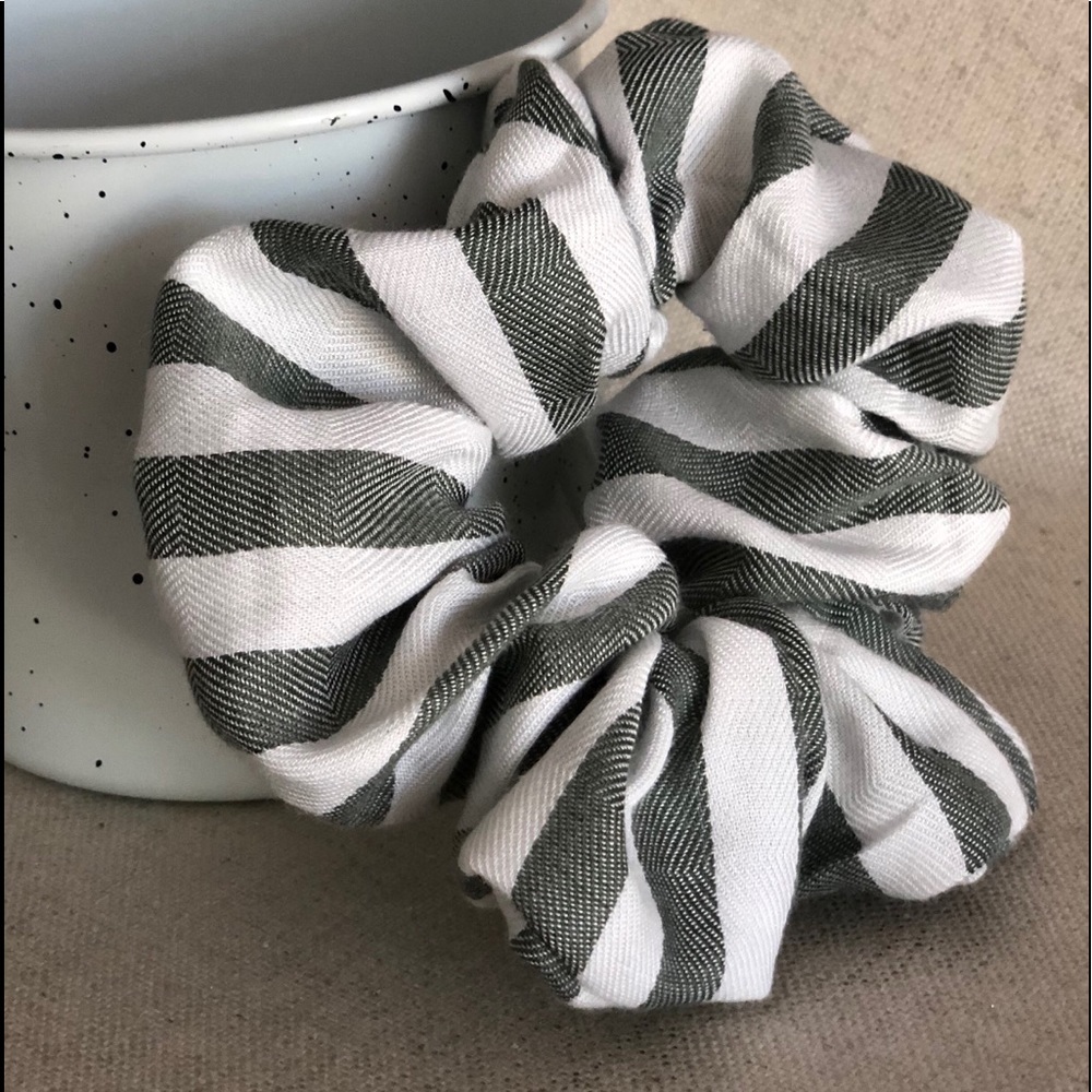 Gray and White Striped Scrunchie ~ SUPER SOFT
